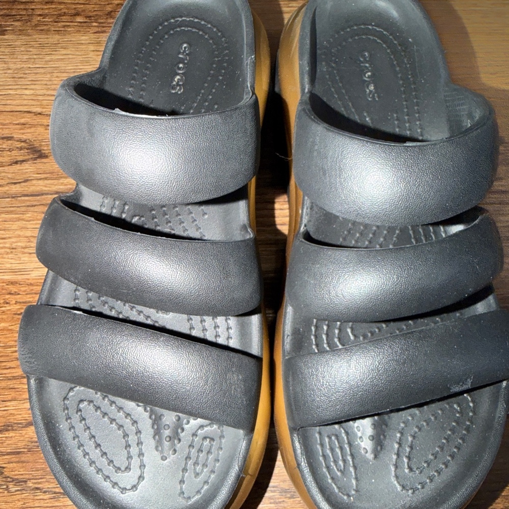 Crocs Mega Crush Platform Sandals Black Bronze Unisex M6 W8 Chunky